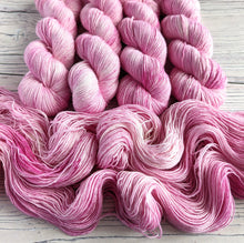 Load image into Gallery viewer, Huathe (Hawthorn) on a choice of yarn bases.
