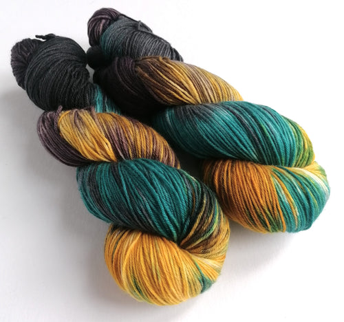 Mutiny on superwash merino/cashmere/nylon sock yarn. freeshipping - Felt Fusion